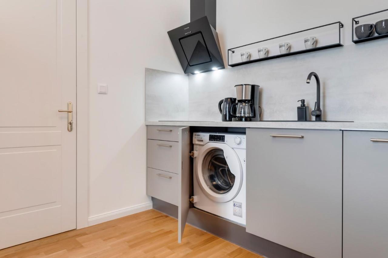 My Prague Apartments Rubesova Экстерьер фото